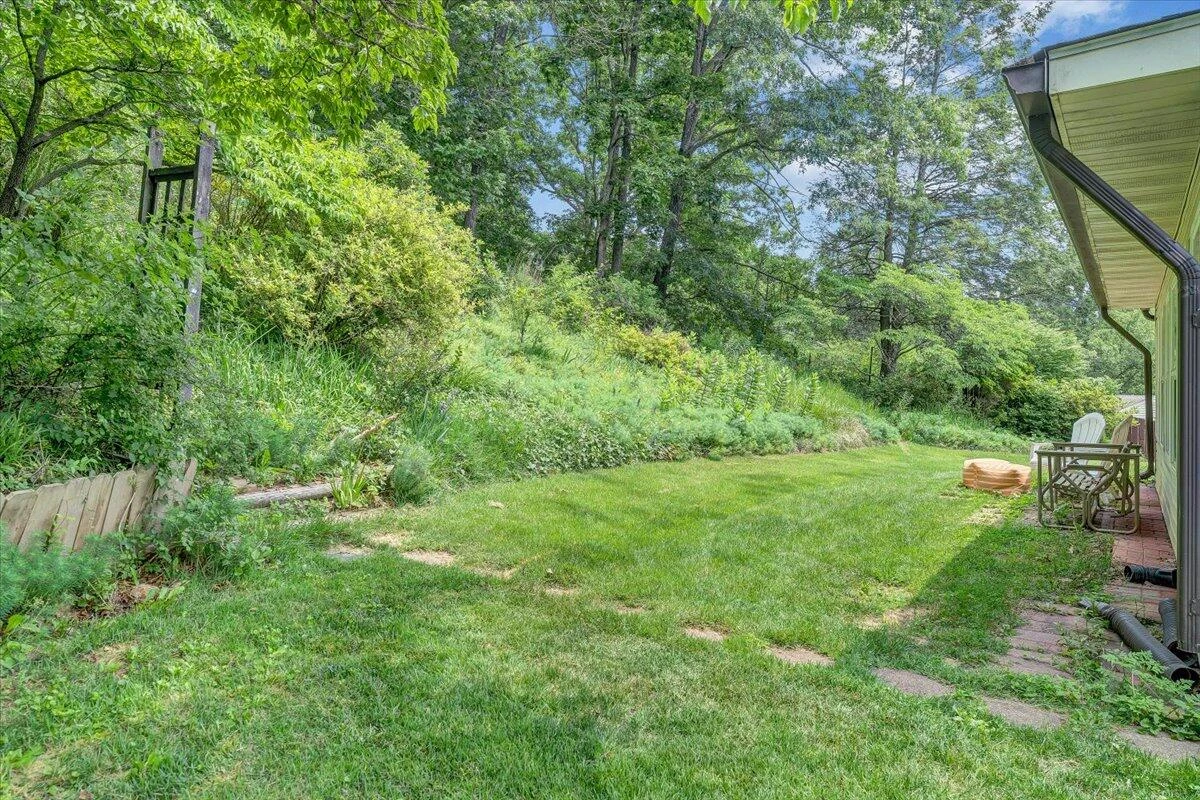 4332 Bandy RD - Photo 42