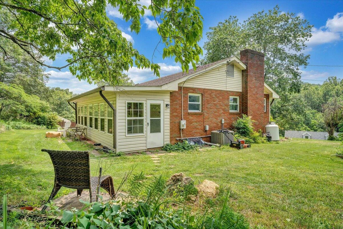 4332 Bandy RD - Photo 43