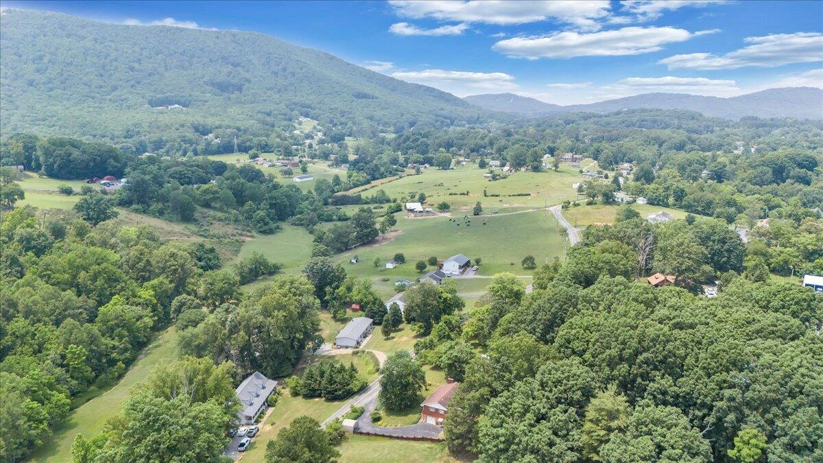 4332 Bandy RD - Photo 51