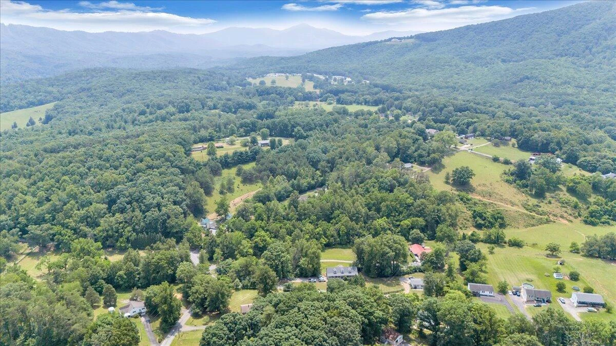 4332 Bandy RD - Photo 57