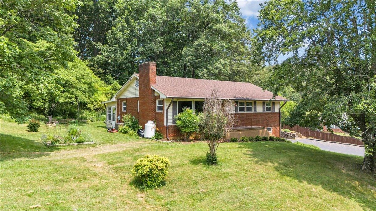 4332 Bandy RD - Photo 62