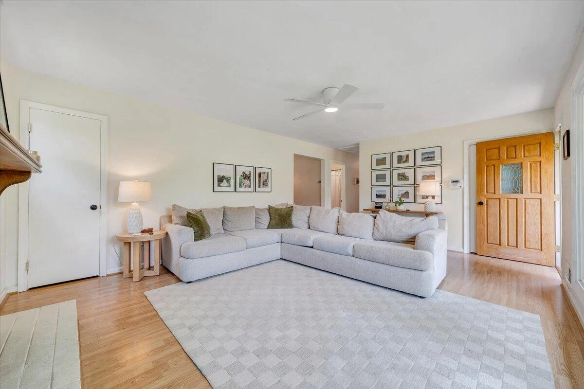 4332 Bandy RD - Photo 10