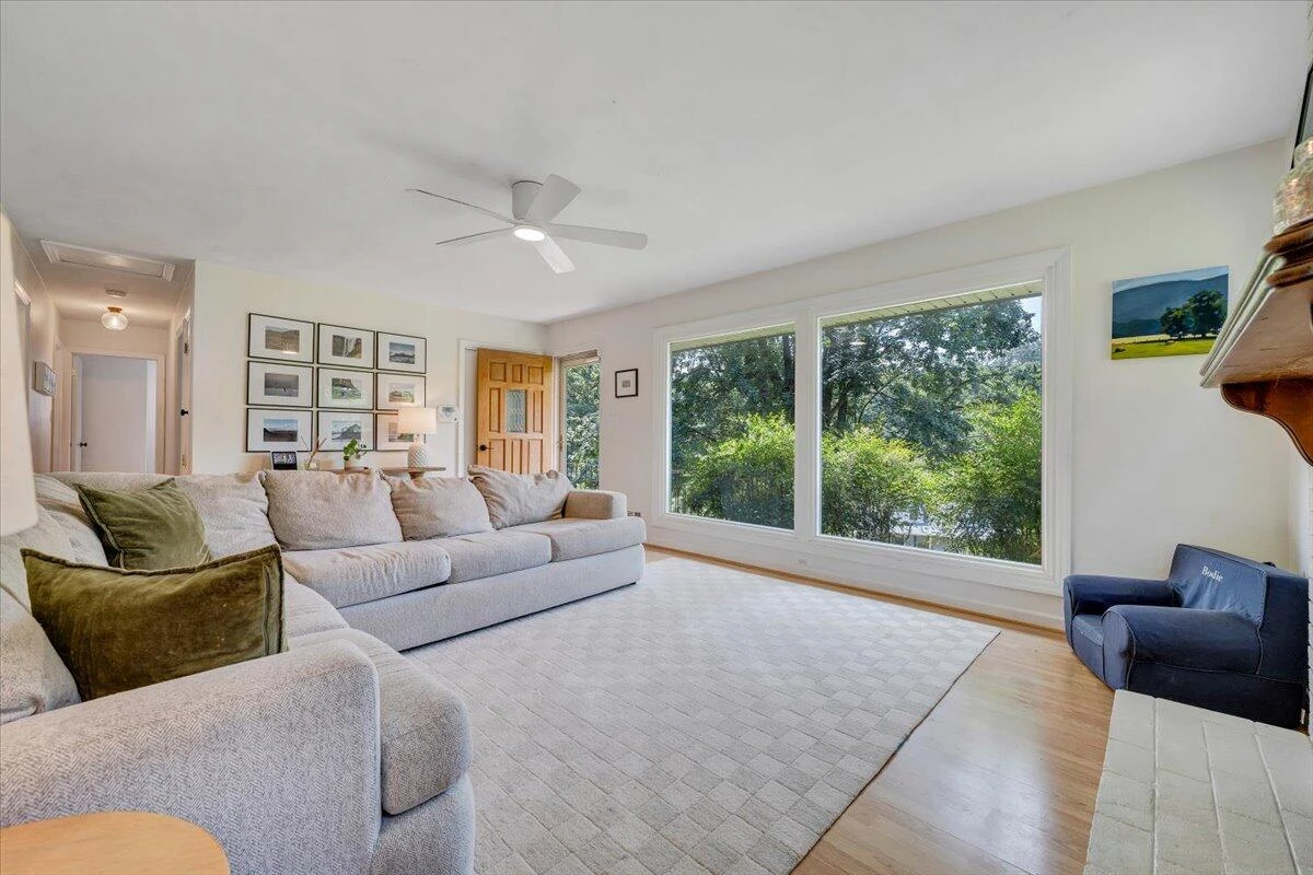 4332 Bandy RD - Photo 11