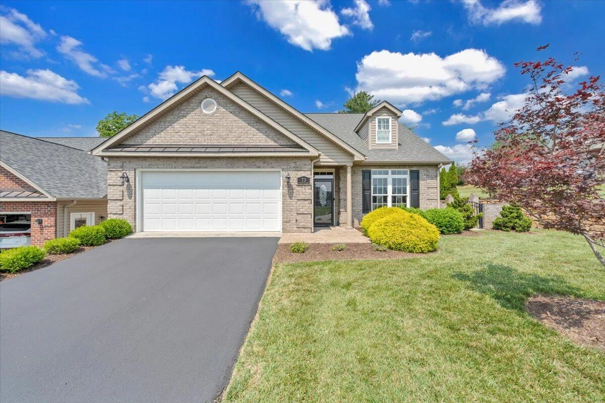 73 Medallion CT - Photo 50