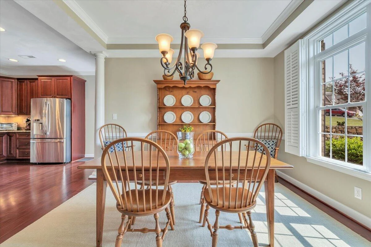 73 Medallion CT - Photo 6