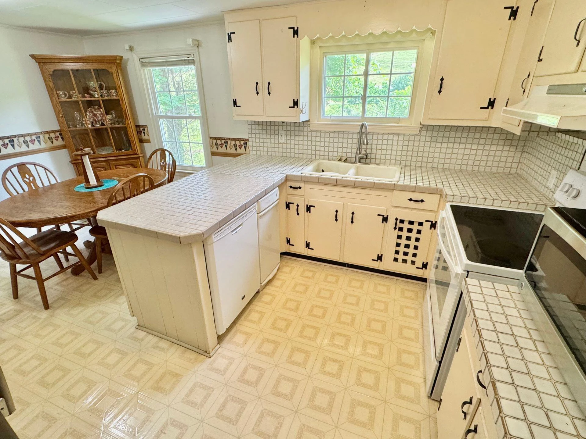 2643 Wades Gap RD - Photo 15