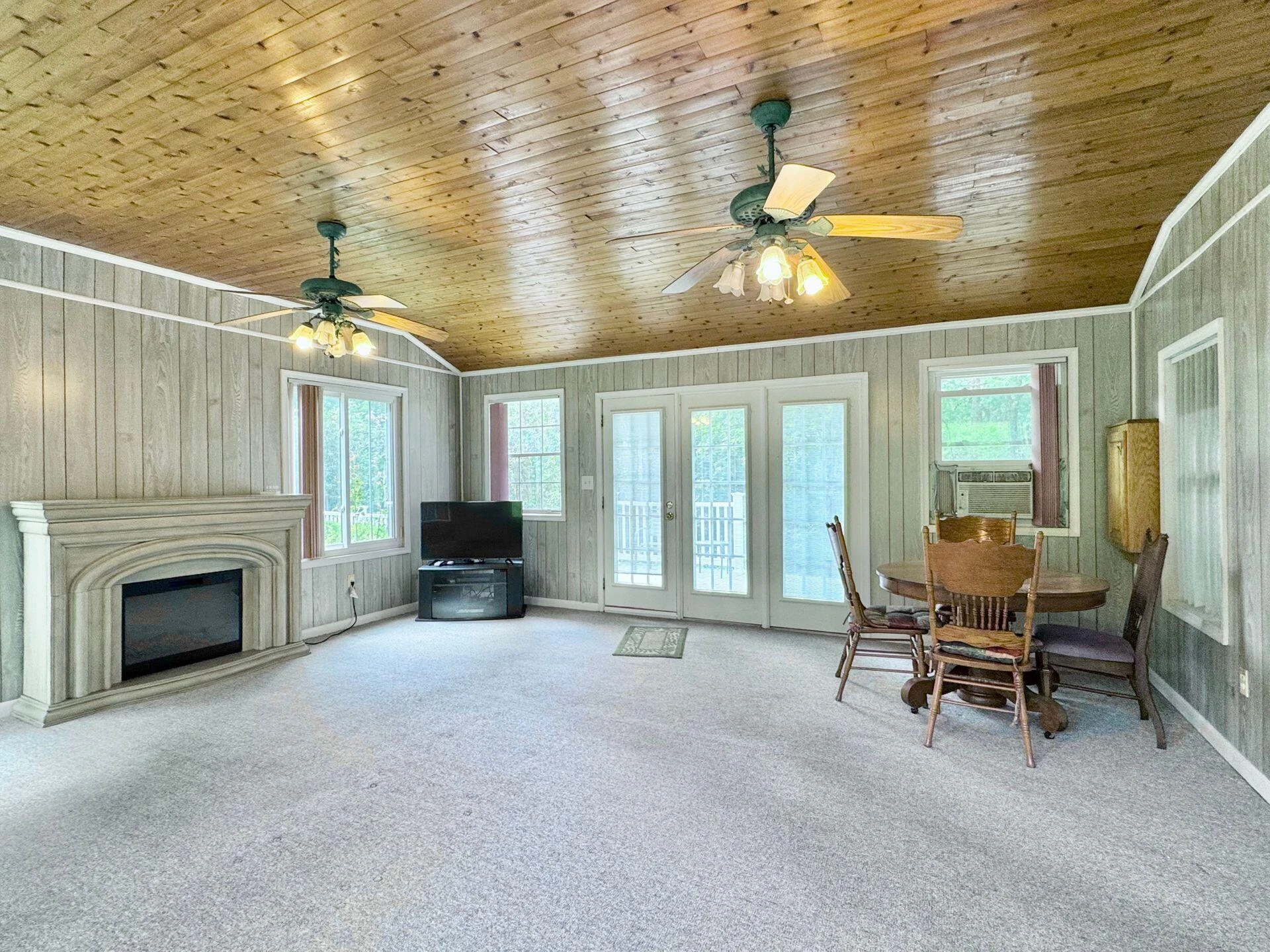 2643 Wades Gap RD - Photo 29