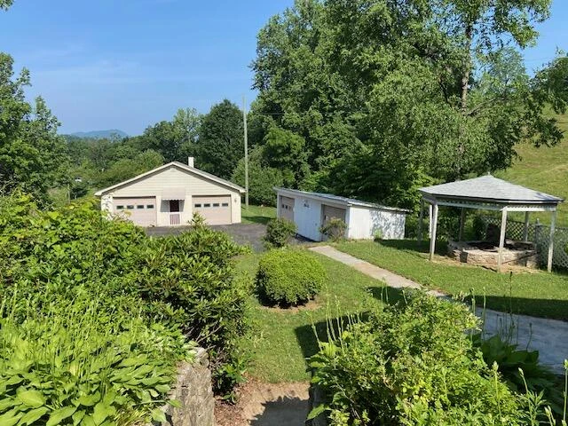 2643 Wades Gap RD - Photo 4