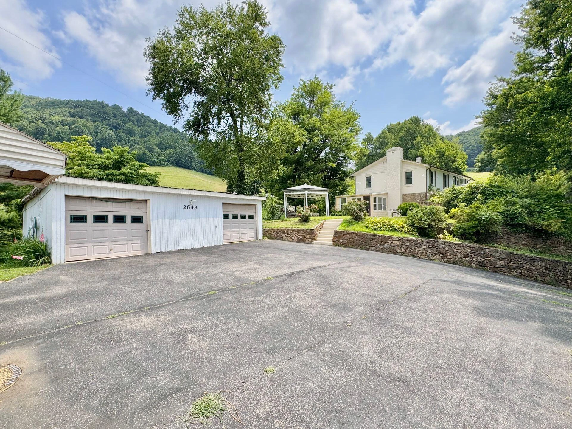 2643 Wades Gap RD - Photo 74