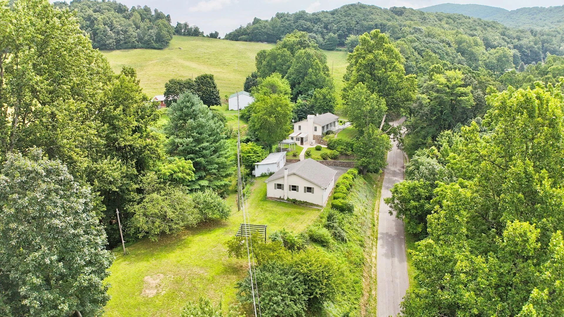 2643 Wades Gap RD - Photo 85