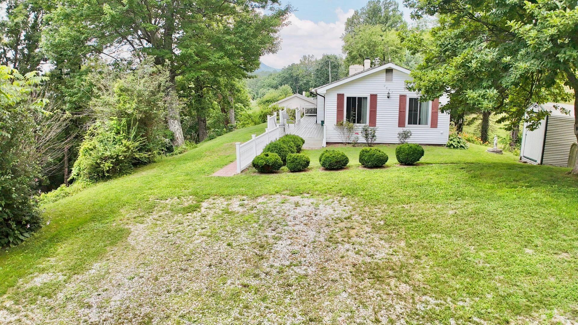 2643 Wades Gap RD - Photo 90