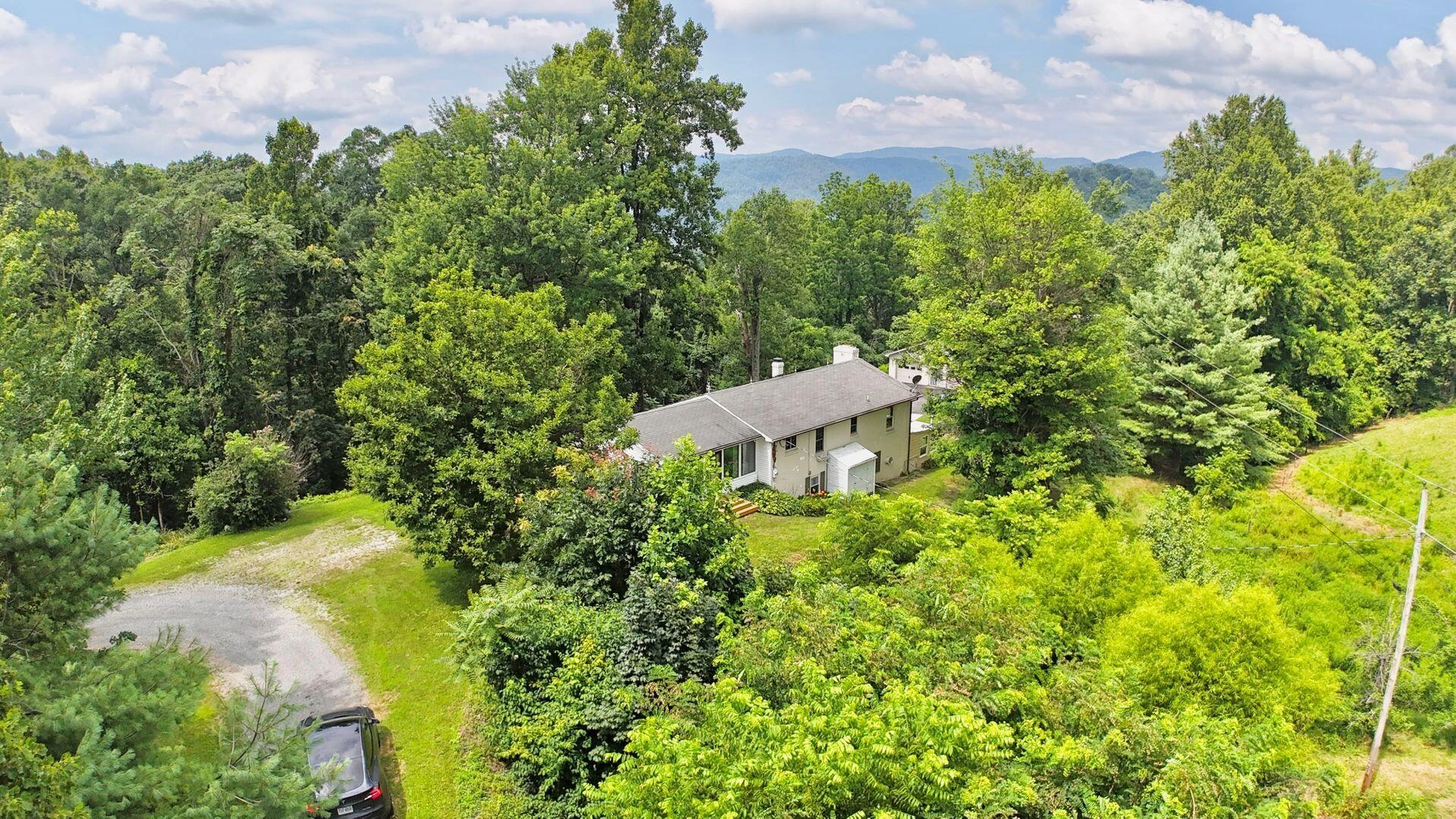 2643 Wades Gap RD - Photo 95