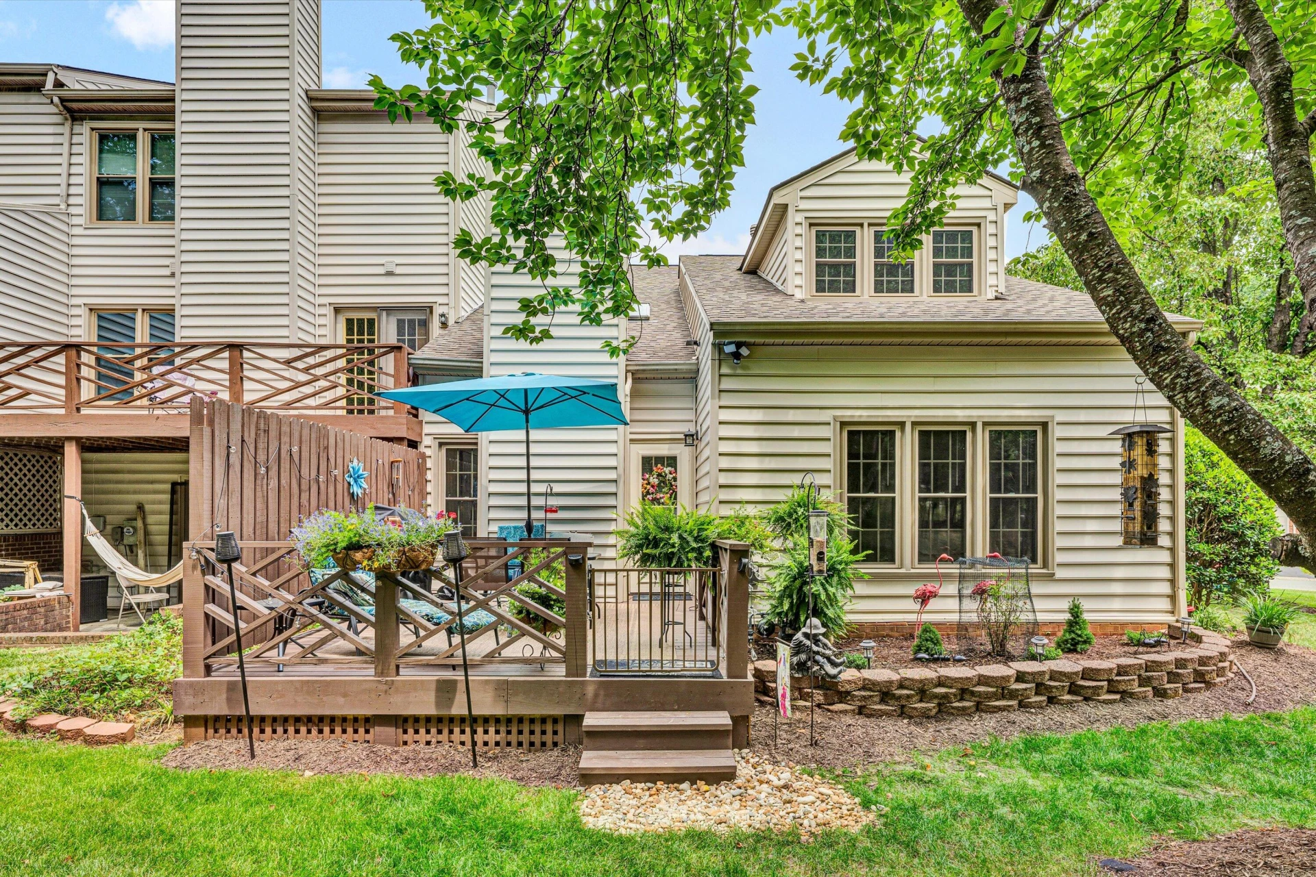 4717 Wembley PL - Photo 36
