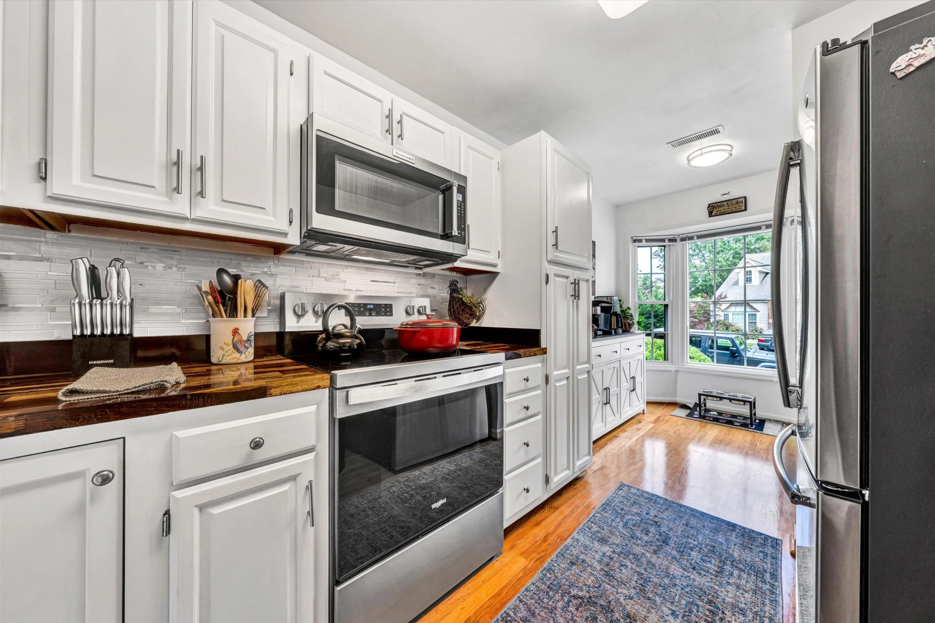 4717 Wembley PL - Photo 7