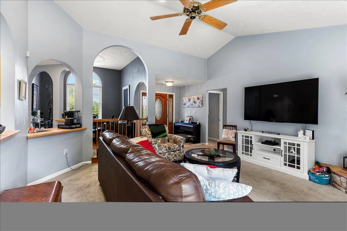 111 Deer Trace LN - Photo 22
