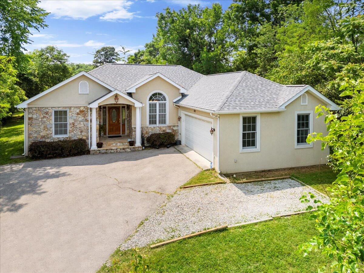 111 Deer Trace LN - Photo 4