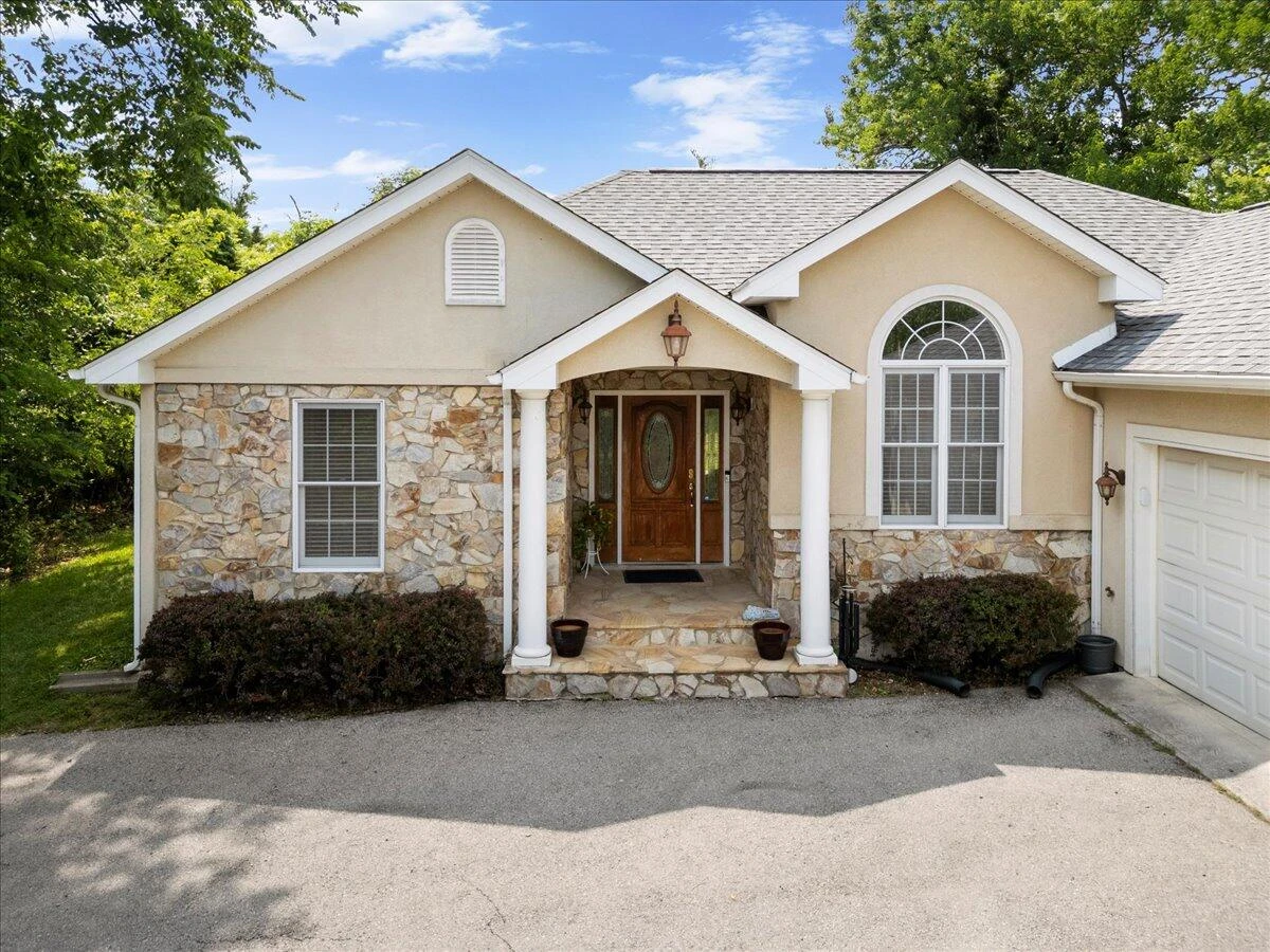 111 Deer Trace LN - Photo 6