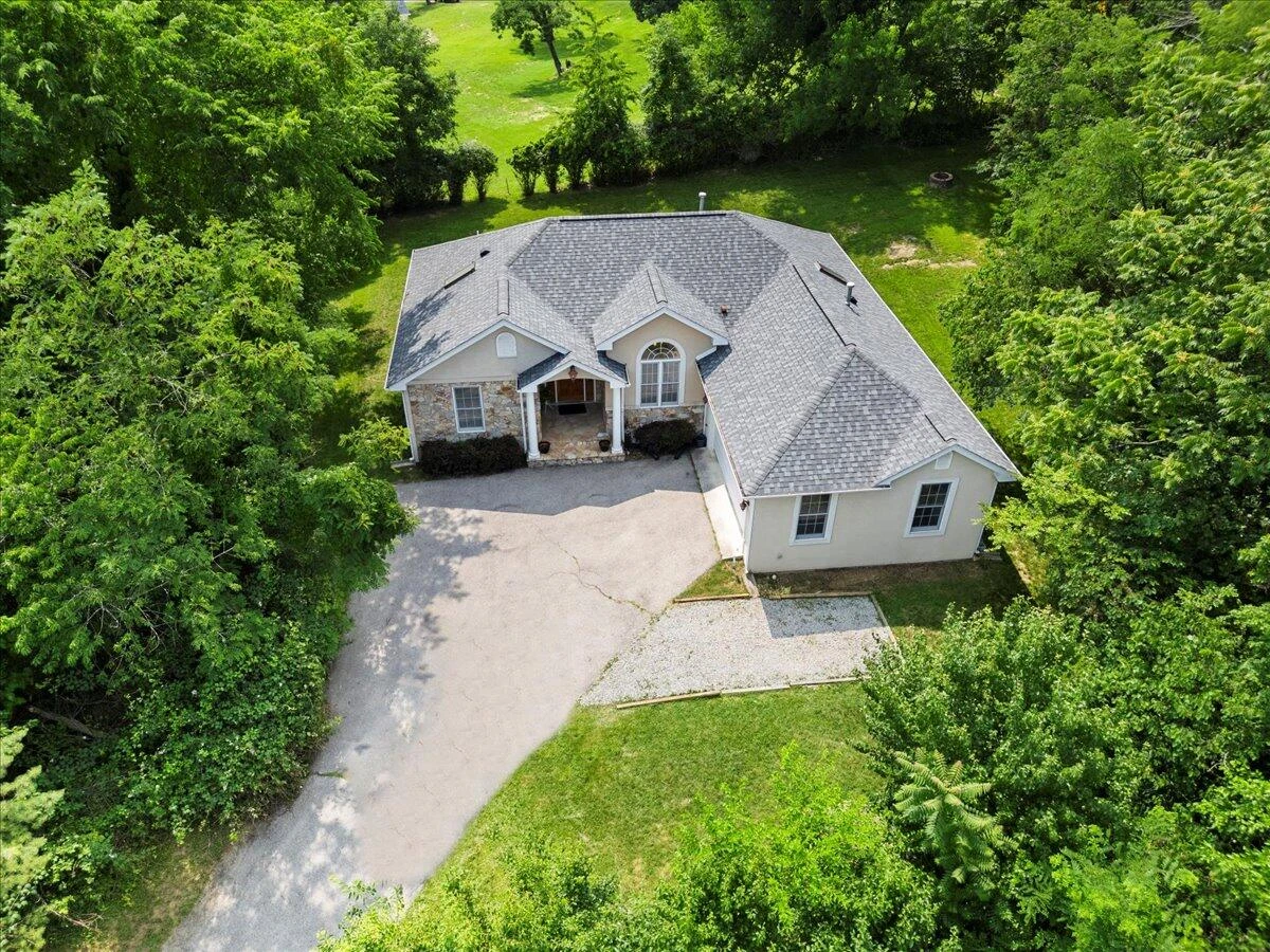 111 Deer Trace LN - Photo 66