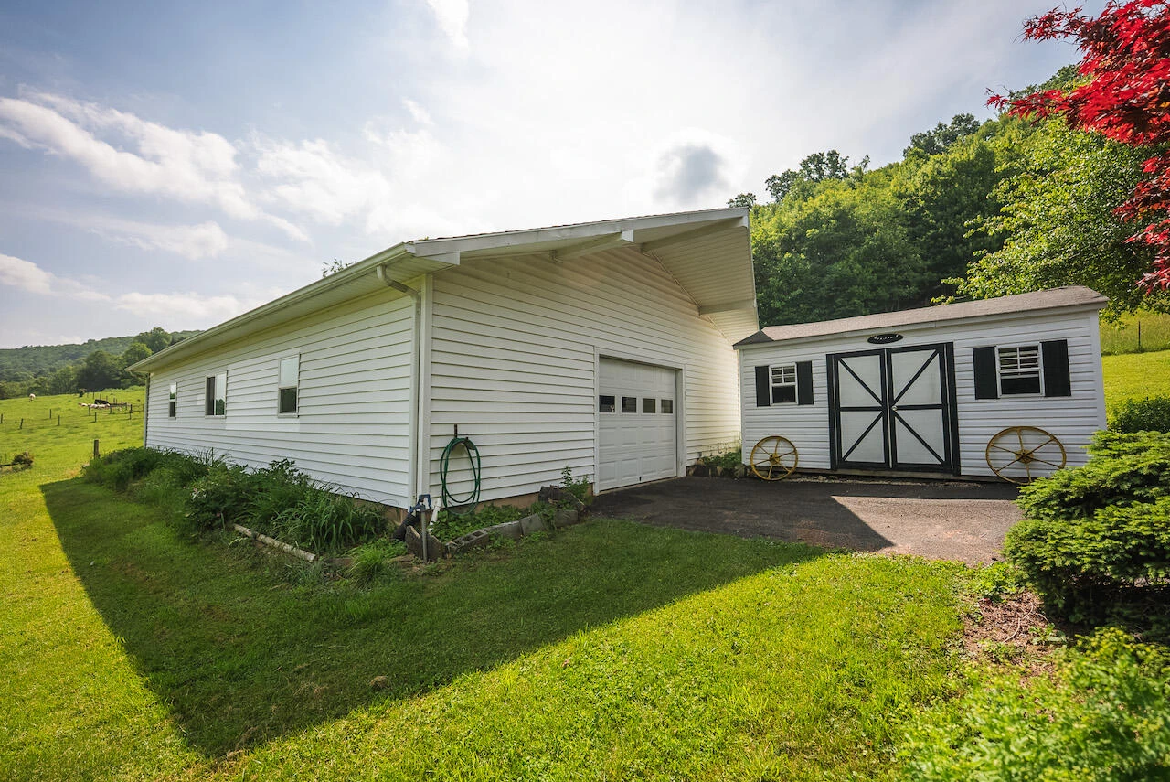 1235 Rush Fork RD - Photo 4