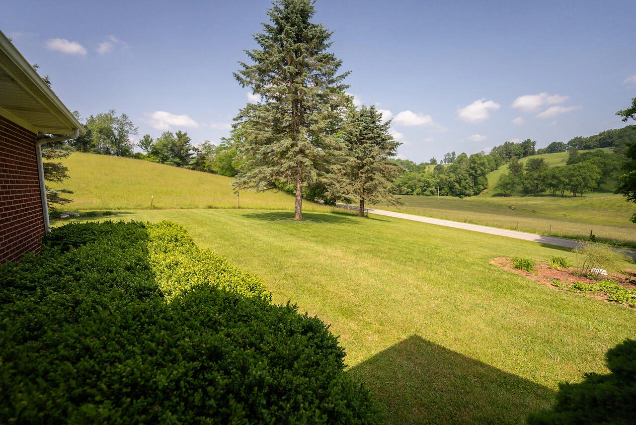 1235 Rush Fork RD - Photo 38
