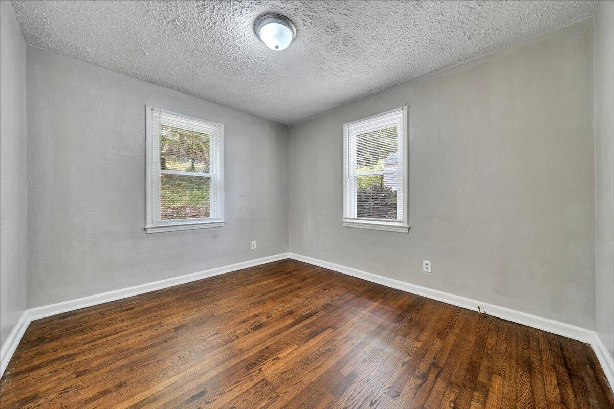 66 Forest Hill AVE - Photo 15