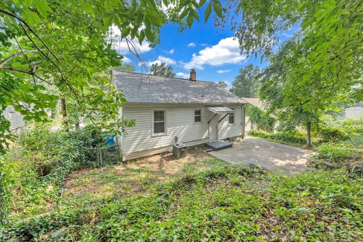 66 Forest Hill AVE - Photo 16