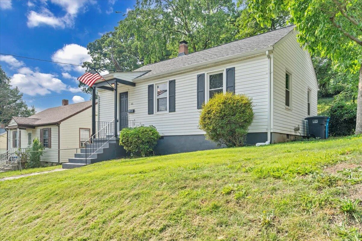 66 Forest Hill AVE - Photo 2