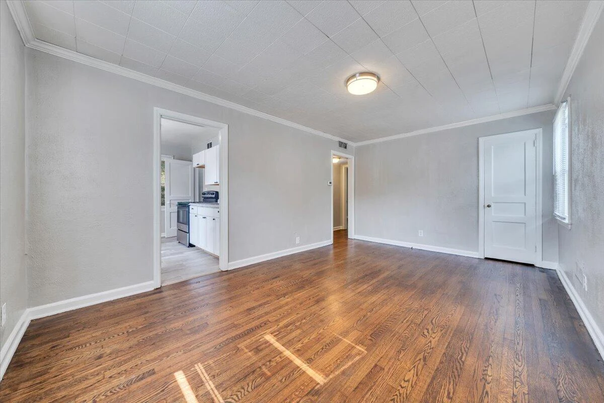 66 Forest Hill AVE - Photo 4