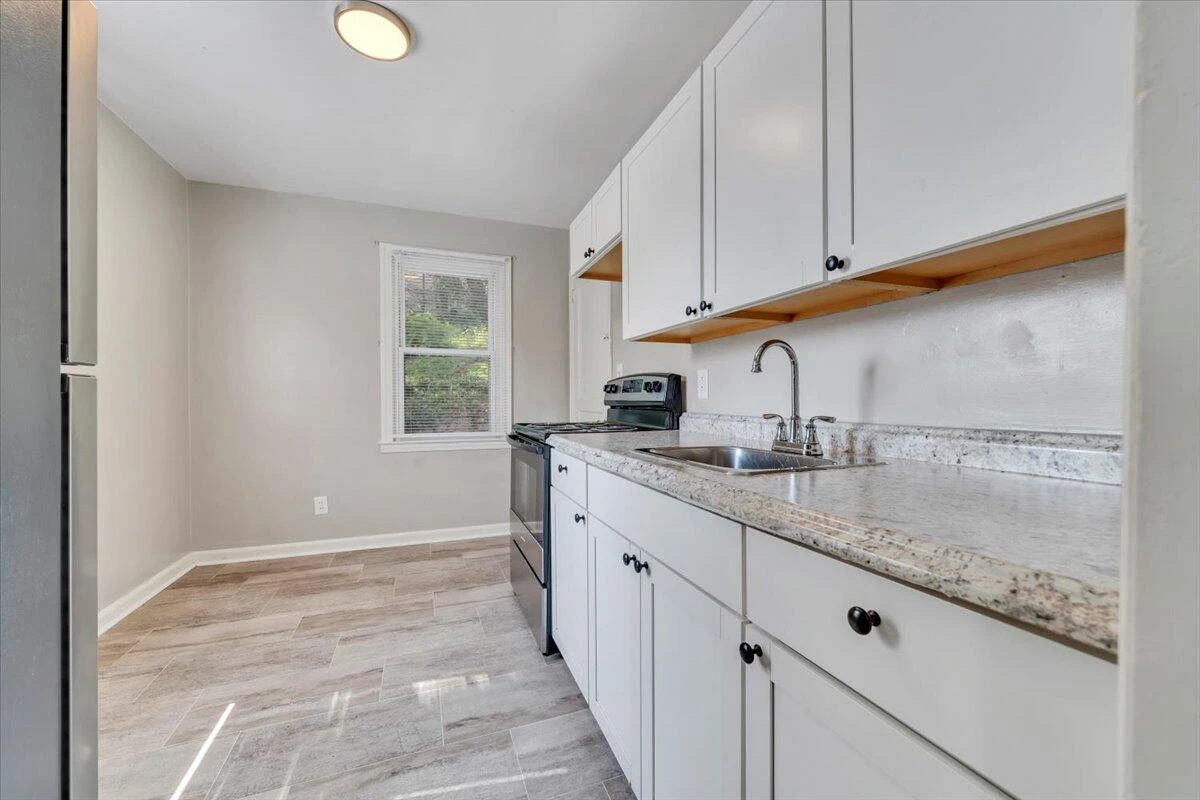 66 Forest Hill AVE - Photo 8