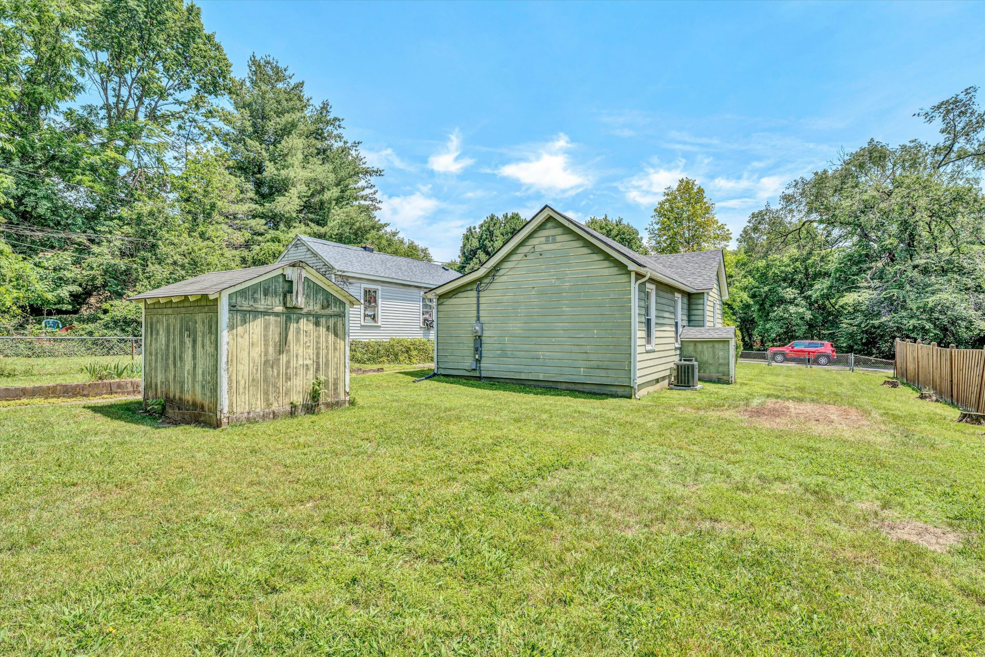 615 Janette AVE - Photo 24
