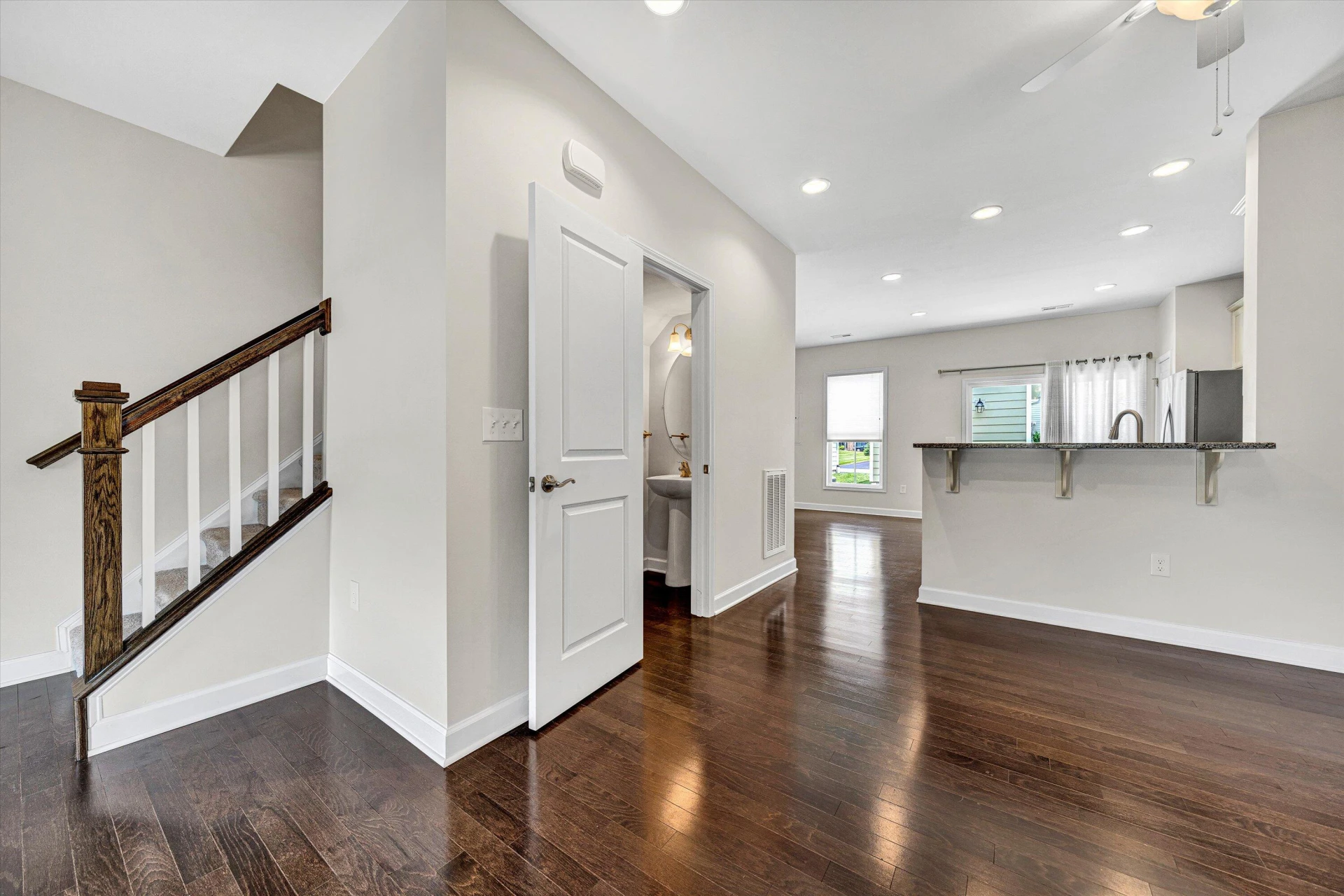 58 Colony Avenue AVE - Photo 6