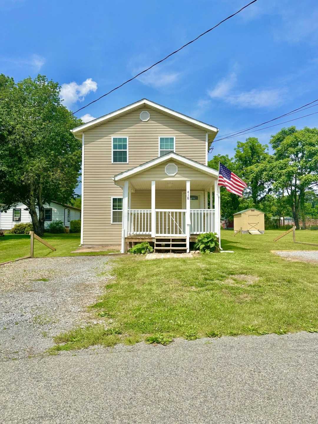 418 Marshall AVE