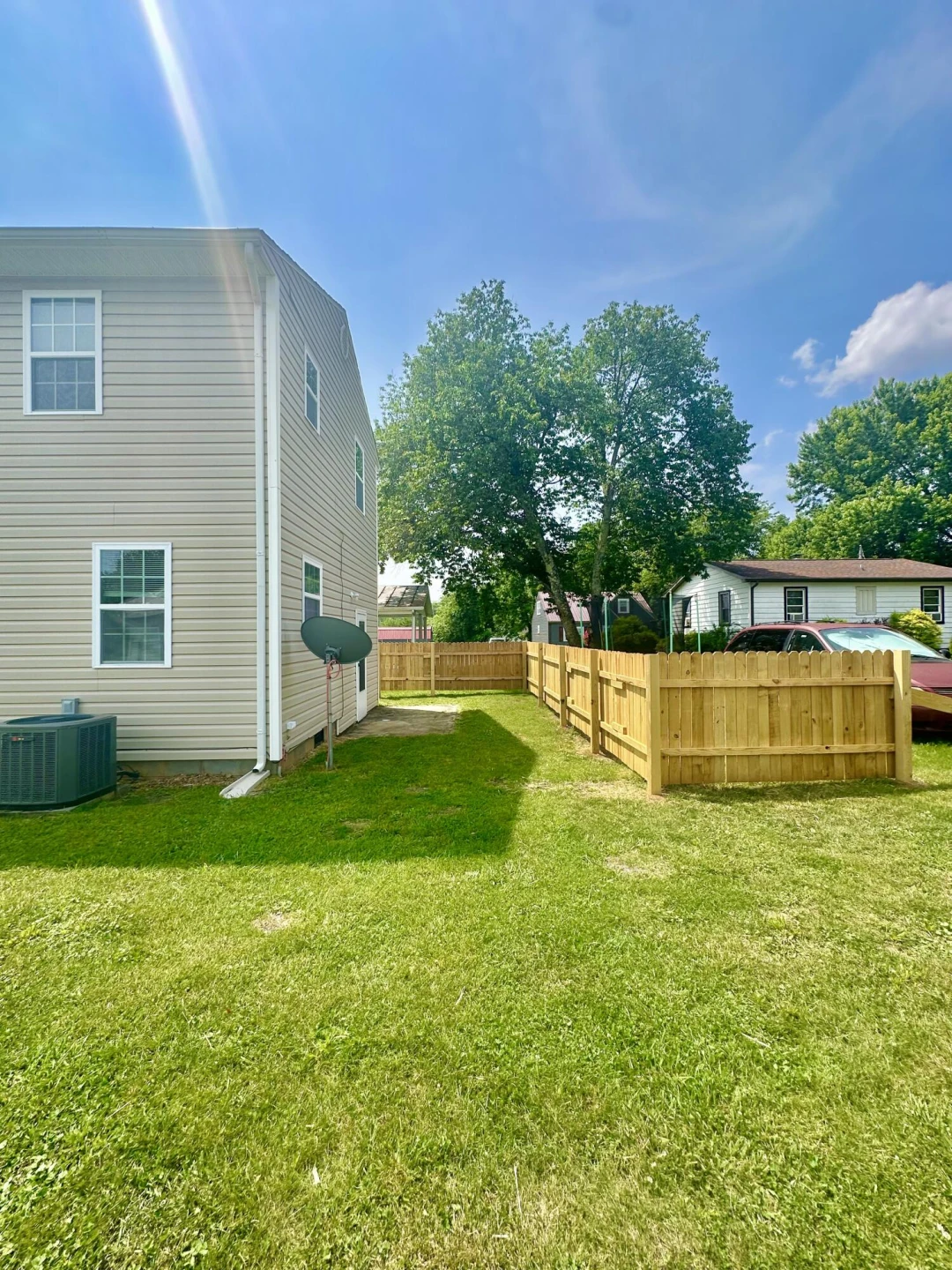 418 Marshall AVE - Photo 11