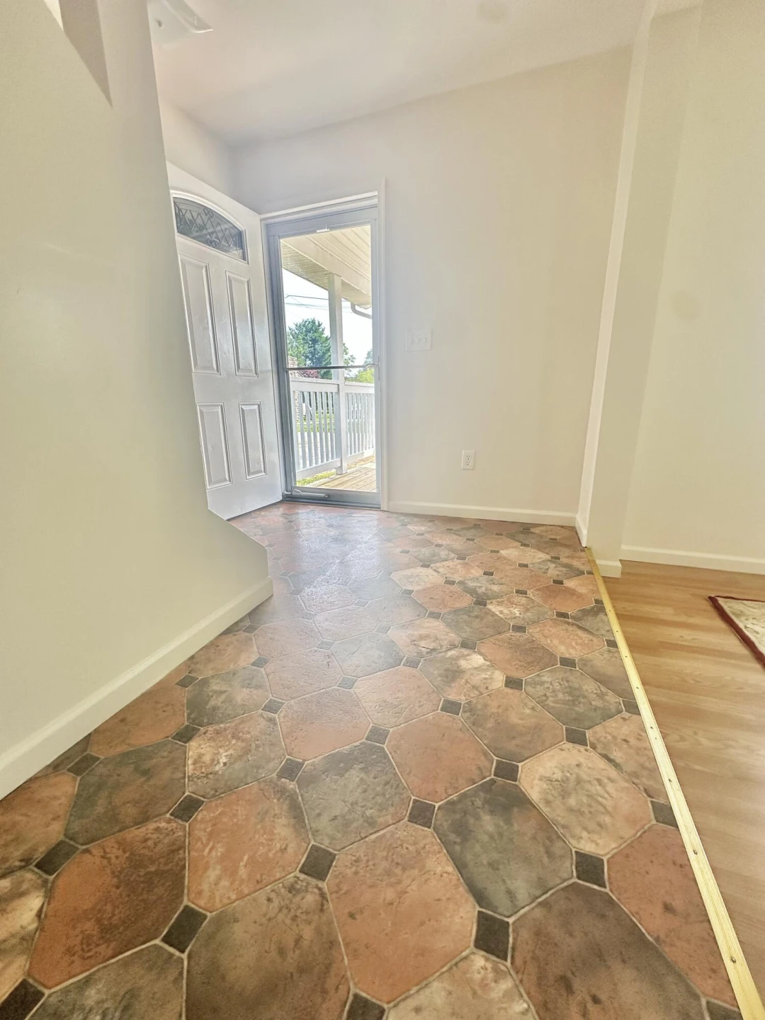 418 Marshall AVE - Photo 19