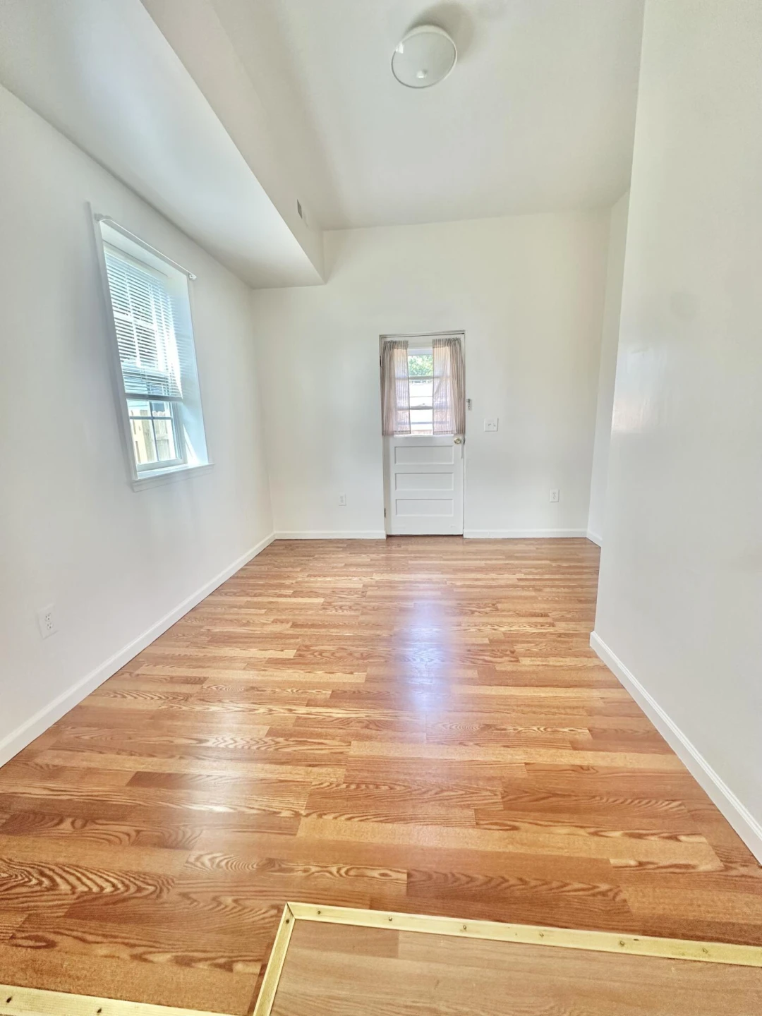 418 Marshall AVE - Photo 26
