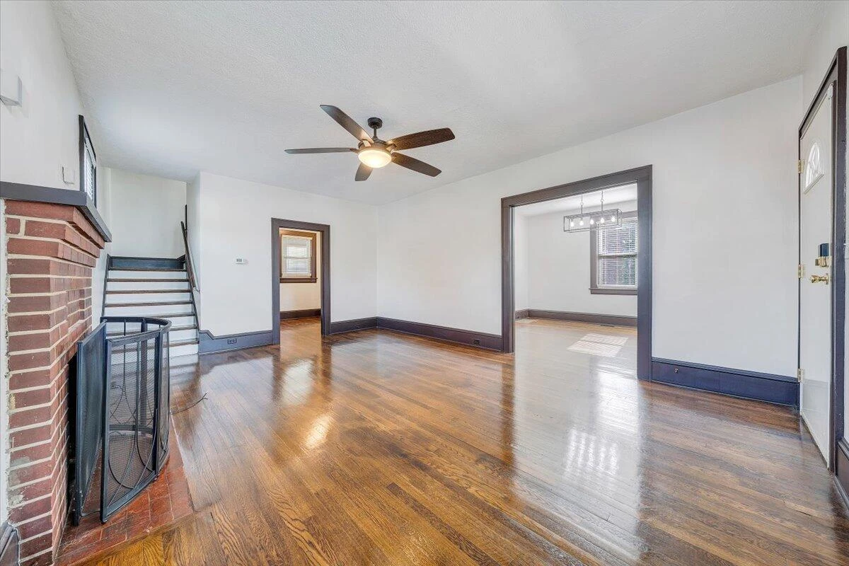 2321 Massachusetts AVE - Photo 3