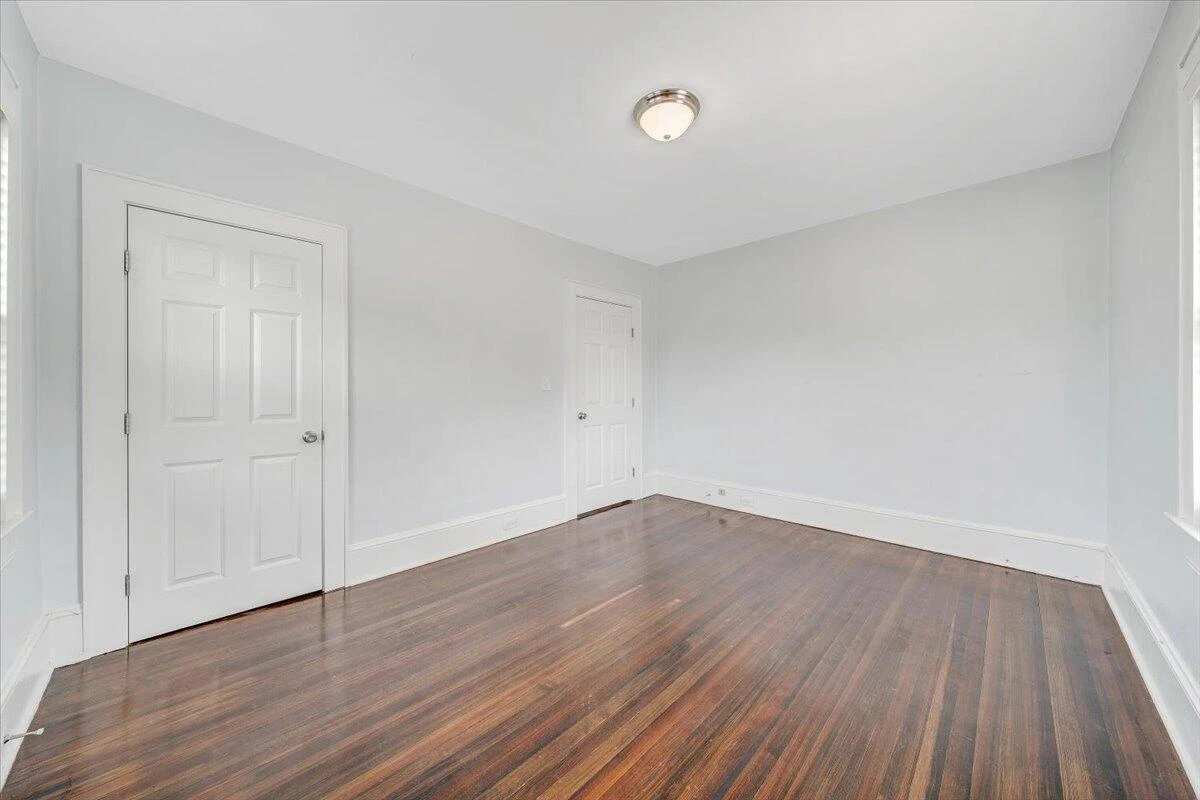 2321 Massachusetts AVE - Photo 36