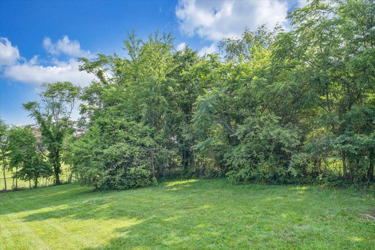 2321 Massachusetts AVE - Photo 44