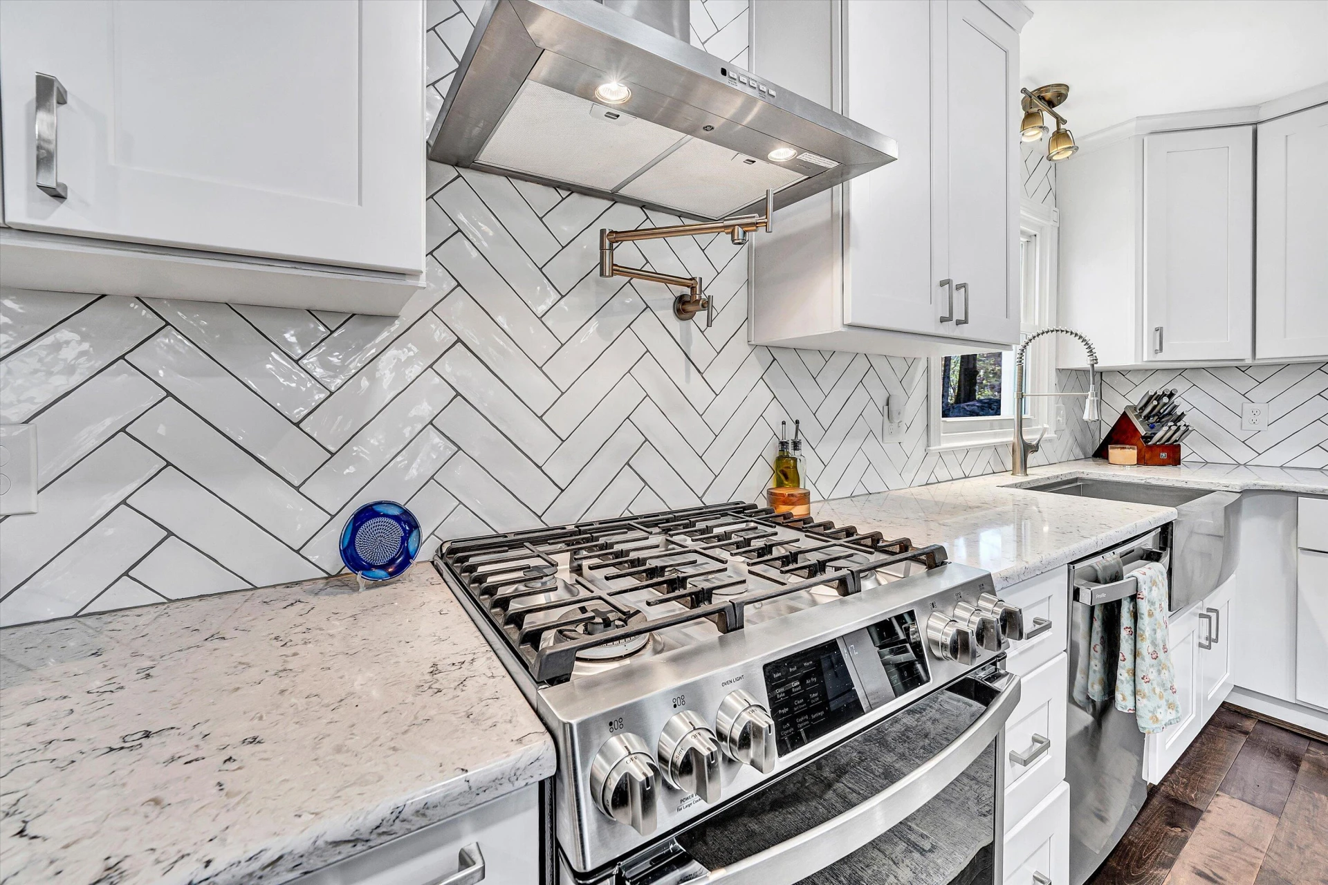 10610 Slings Gap RD - Photo 19