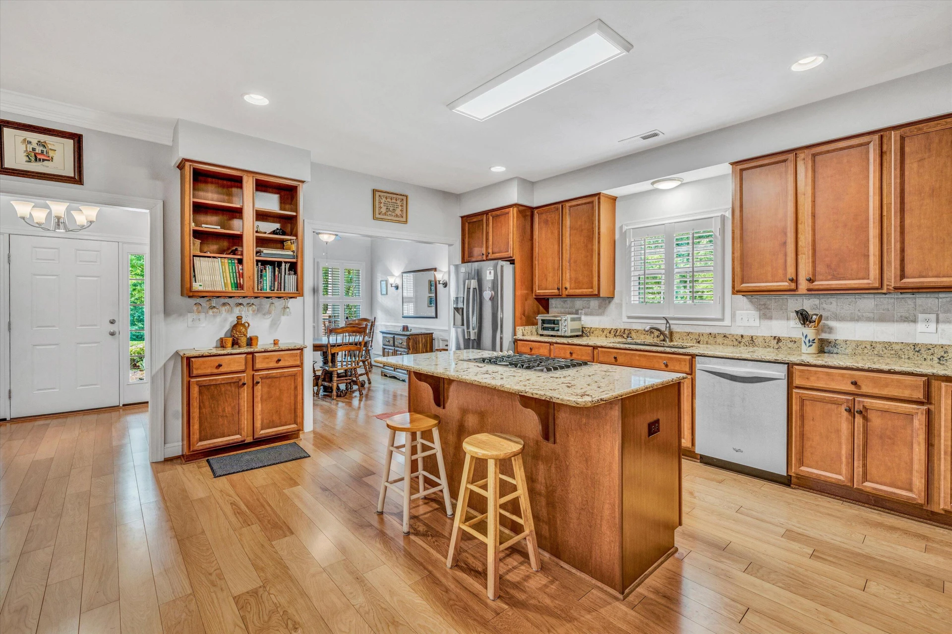 7027 Mountain Spring TRL - Photo 10