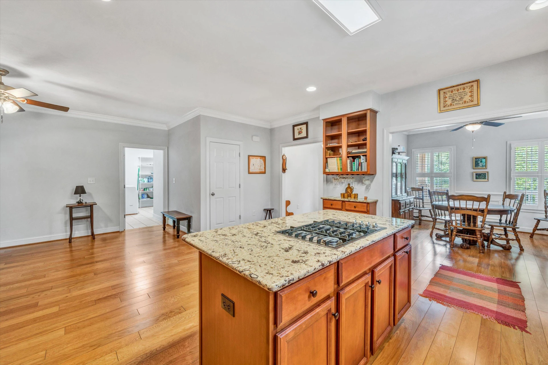 7027 Mountain Spring TRL - Photo 11