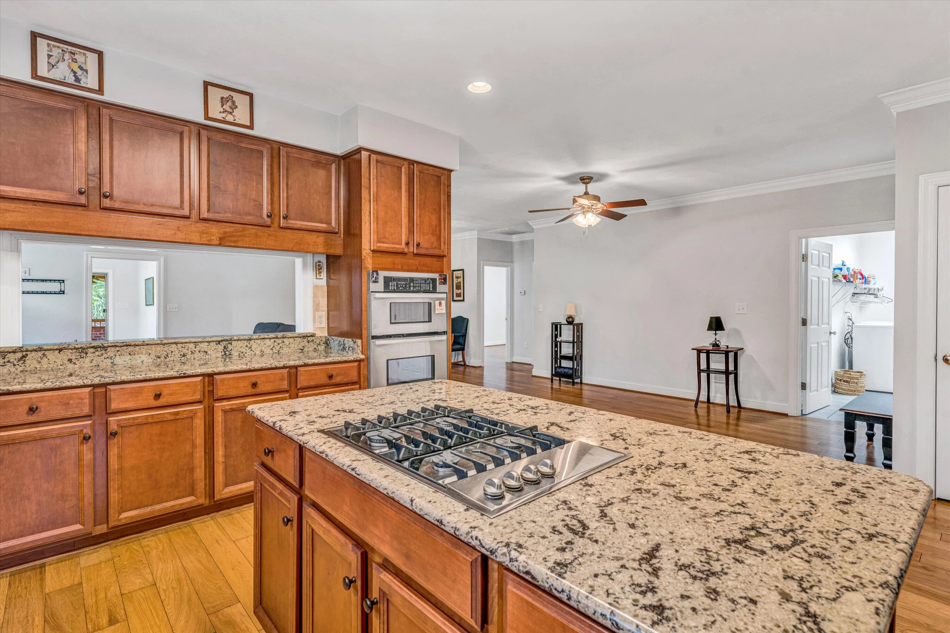 7027 Mountain Spring TRL - Photo 13