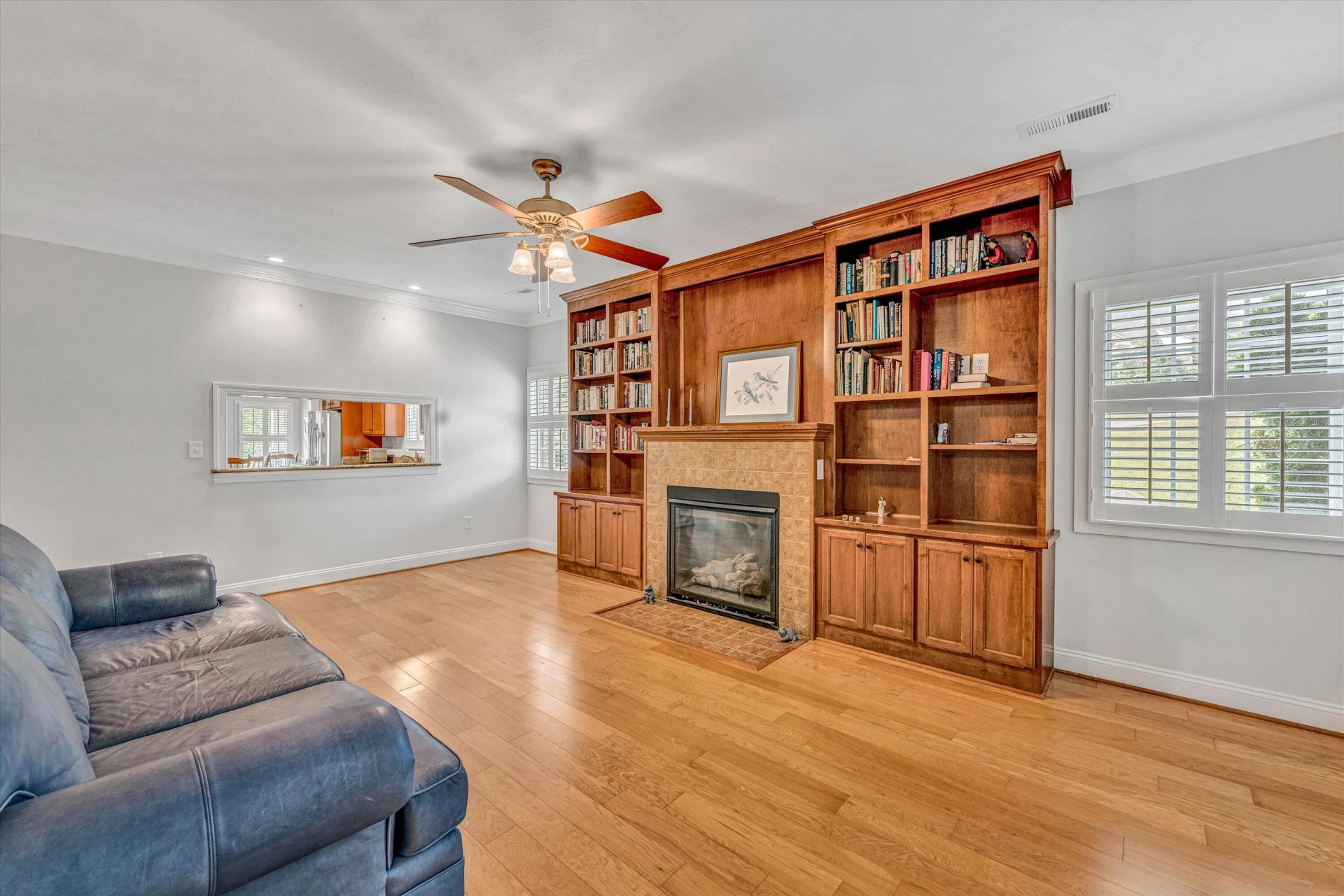 7027 Mountain Spring TRL - Photo 16