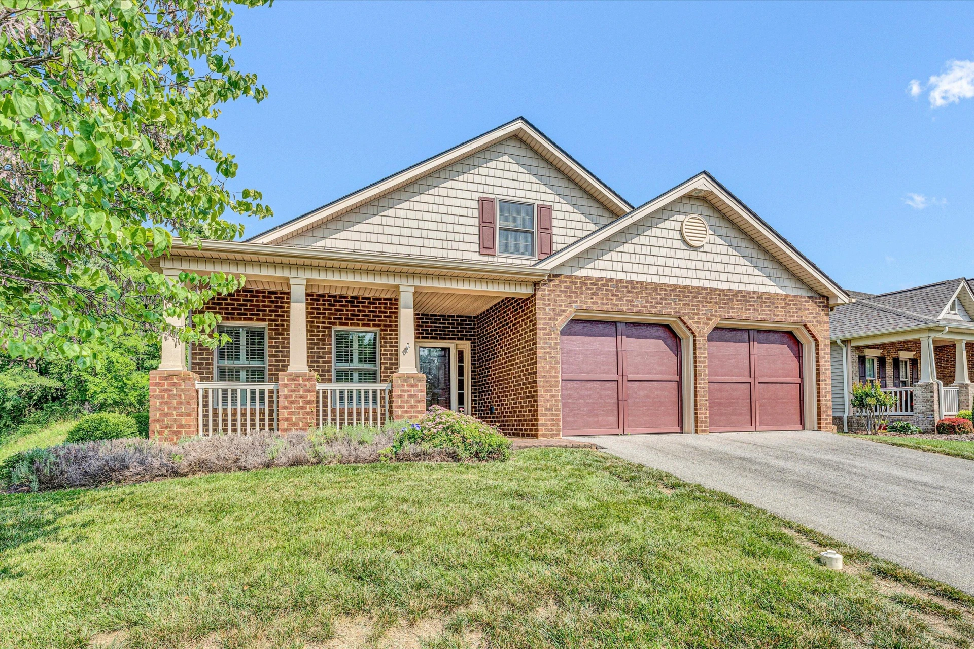 7027 Mountain Spring TRL - Photo 2