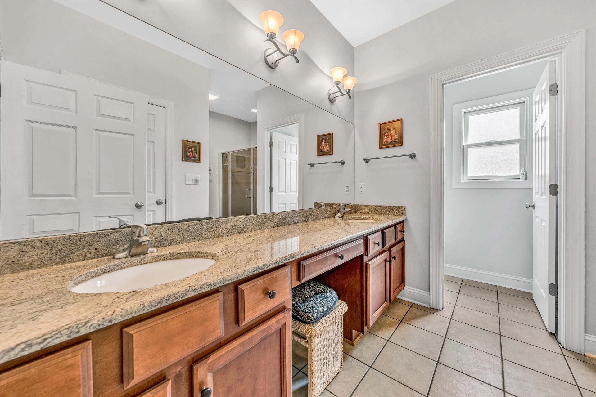 7027 Mountain Spring TRL - Photo 22