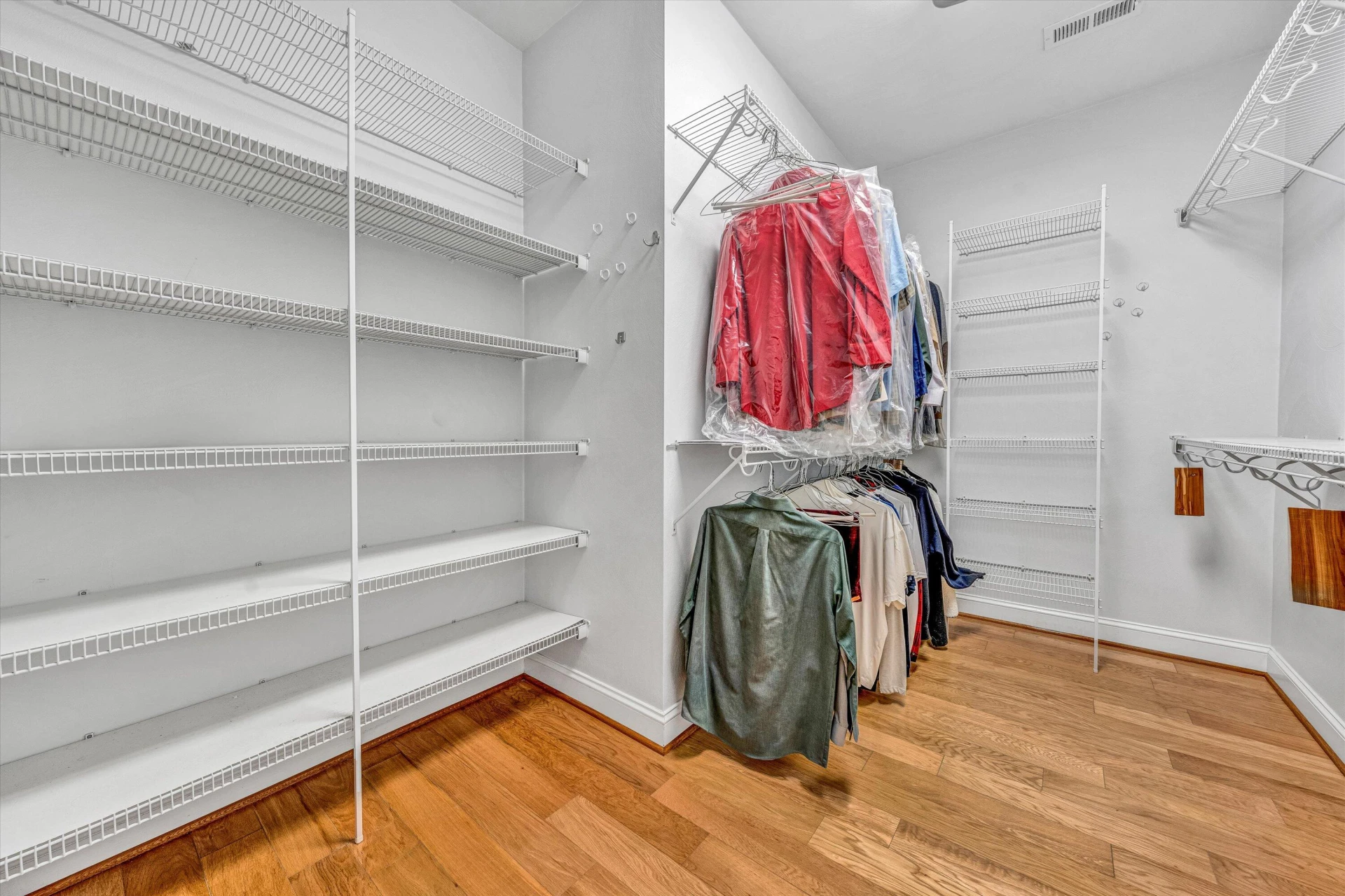 7027 Mountain Spring TRL - Photo 25