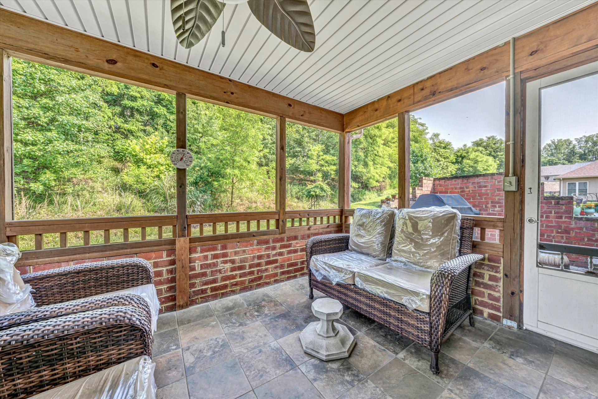 7027 Mountain Spring TRL - Photo 30