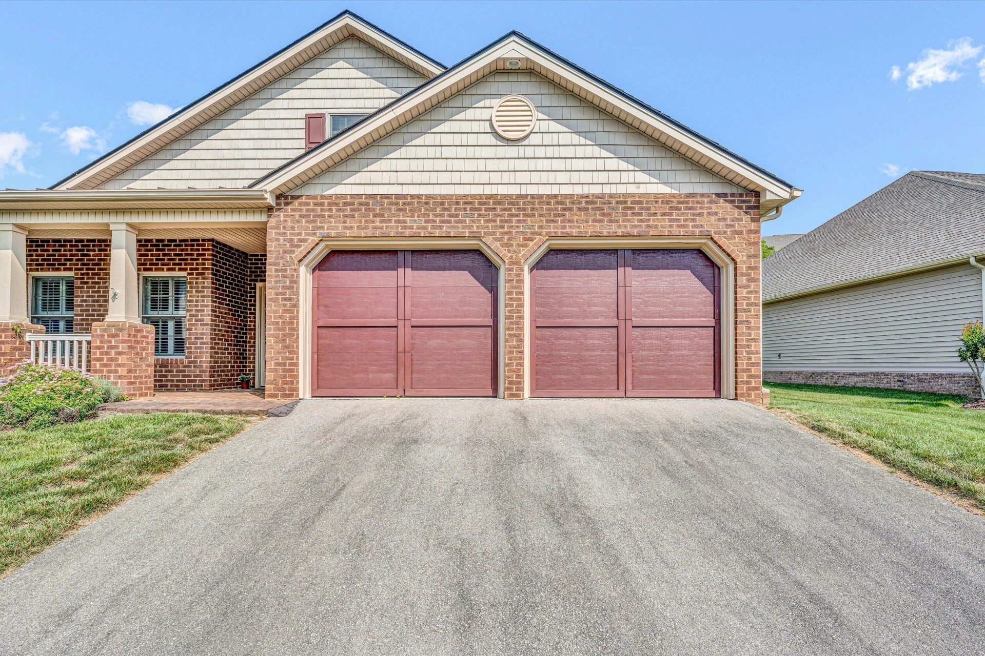 7027 Mountain Spring TRL - Photo 4