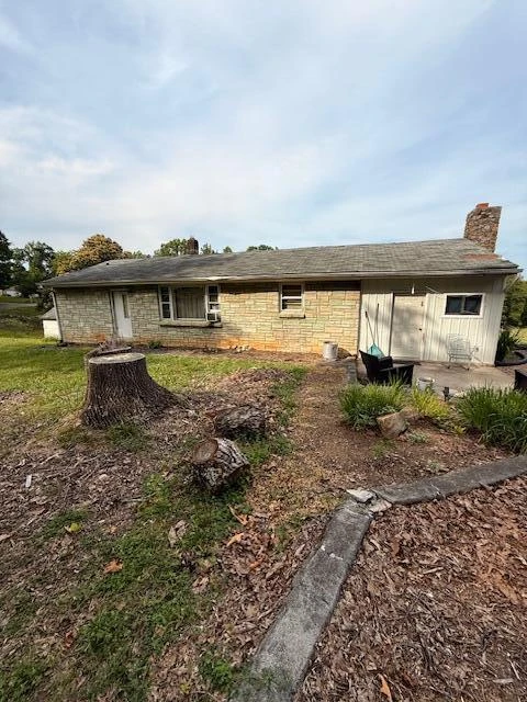 9466 Rocky Ford RD - Photo 2
