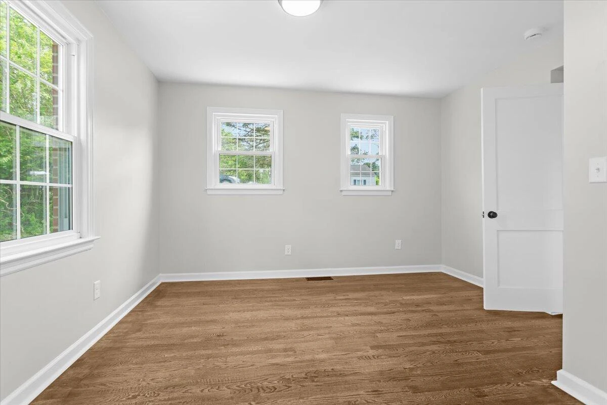 21 Upland DR - Photo 14